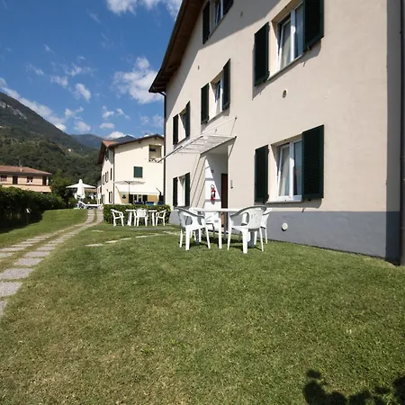 Dachgeschosswohnung Am Fuer 6 Personen By Interhome Apartmán *
