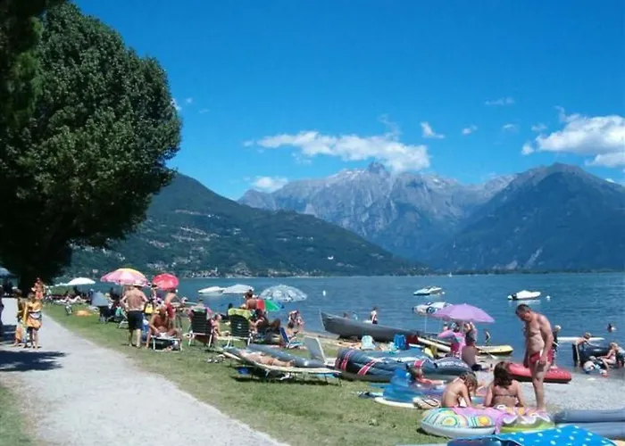 Dachgeschosswohnung Am Fuer 6 Personen By Interhome * Domaso